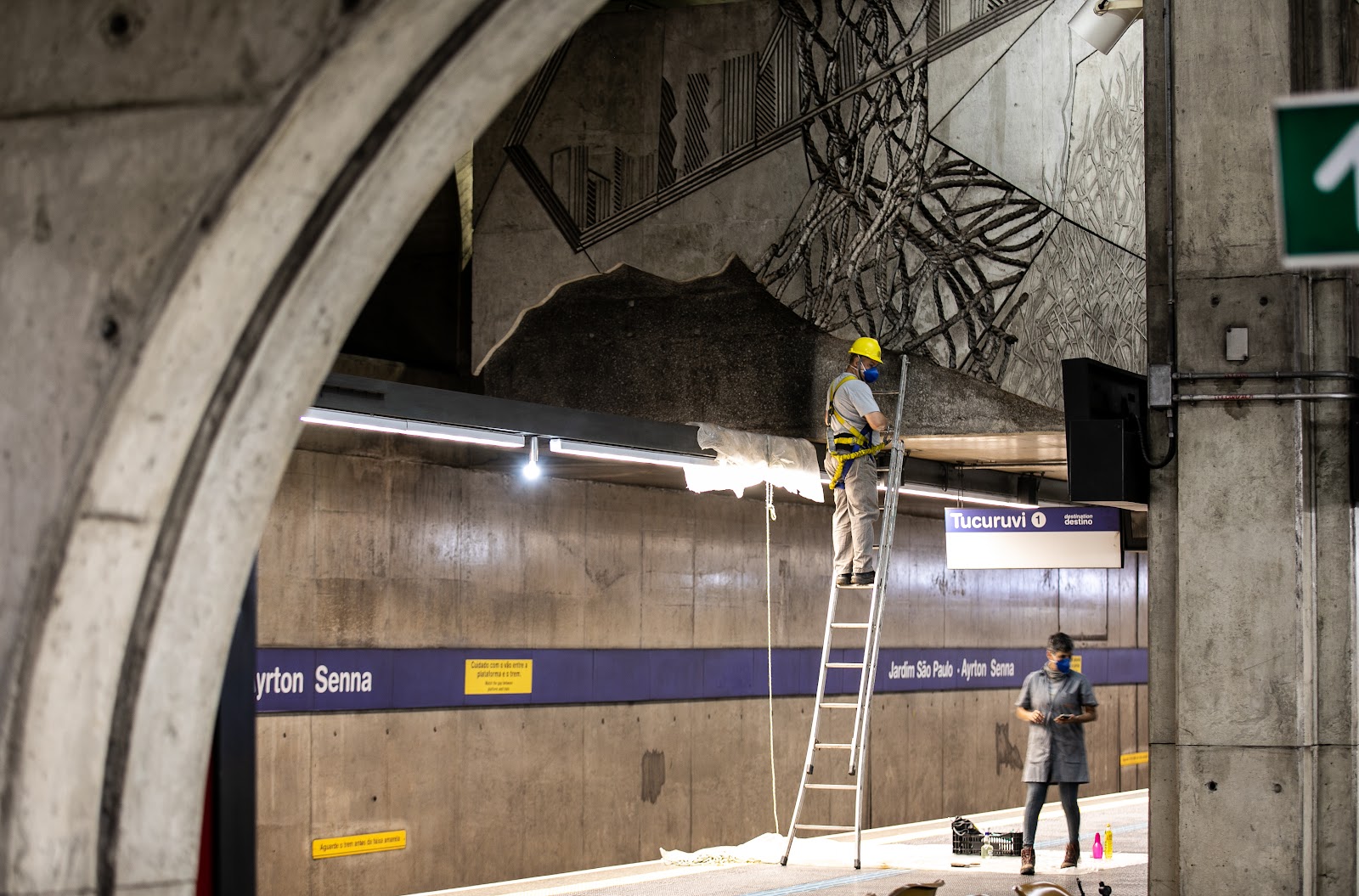 Obra de arte em espaço público restaurada pelo InfoArte Restauro em São Paulo